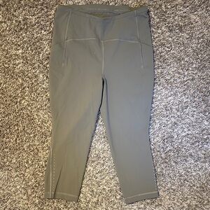 Lululemon Swift Speed Crop 21” Leggings Size 12